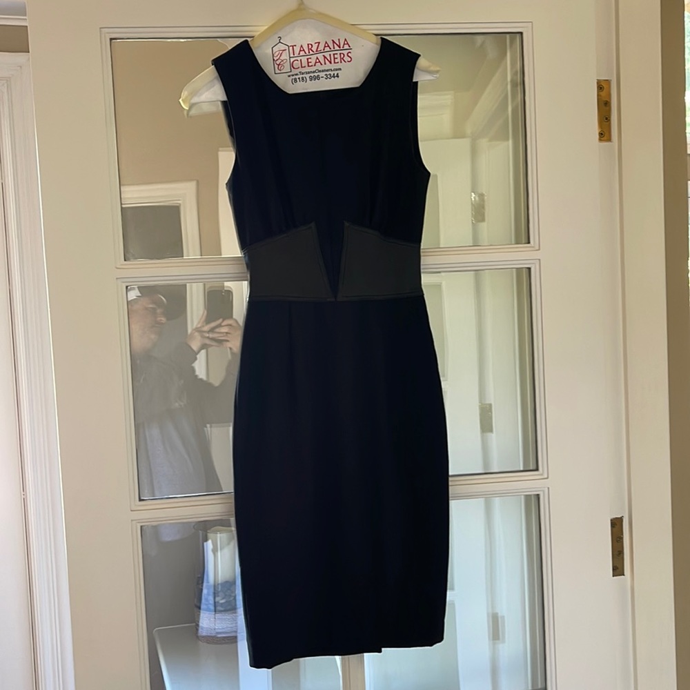 L’AGENCE dress. Size XO. BLACK